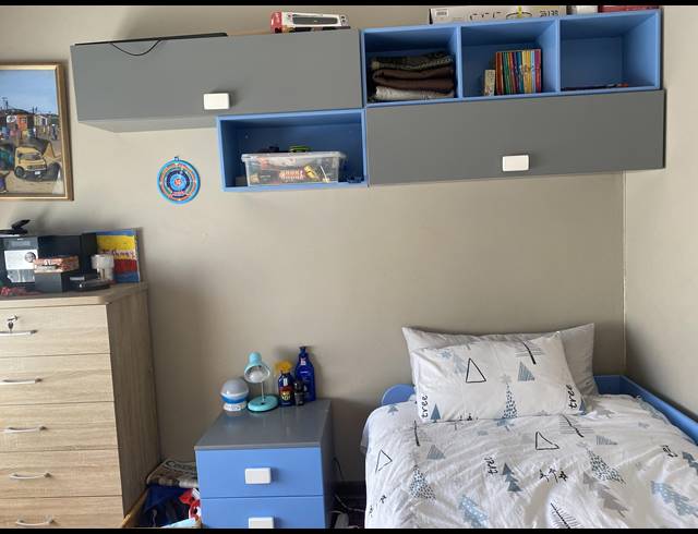 5 BEDROOM HOUSE FOR SALE IN ROBERTSHAM